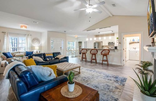 Santa Rosa Beach House | New Listing /Private /Comfy /EZ Walk to Beach