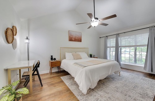 Spring House | Luxury Spring Home w/ Pool Table & Outdoor Oasis, King Bed, Spa
