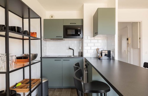 Yves Farge - Le Fleuve Apartment | DIFY Desaugiers - Jean Macé