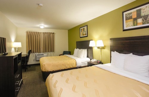 Centralia Hotel | Quality Inn Centralia Chehalis