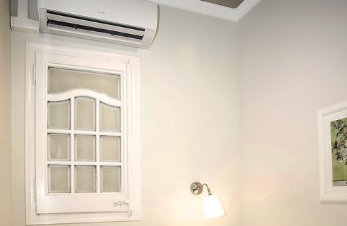 El Poble-sec Apartment | Special offer Elegant apartment in Paralel for 10 guests.
