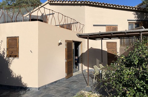 Porto-Vecchio House | Villa Alzu, 3 bedrooms, 6 people, shared heated swimming pool, in the heart of the Corsican maquis