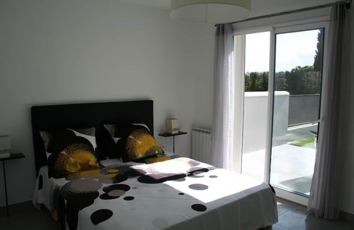 Saint-Marcel-de-Careiret House | Mapokia air-conditioned villa with private heated pool near Uzès.