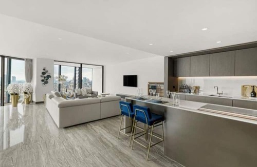 South Bank Apartment | London Skyline Luxury Flat