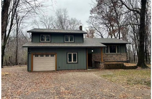 Big Lake House | Merry Moose Lodge - Pets Welcome