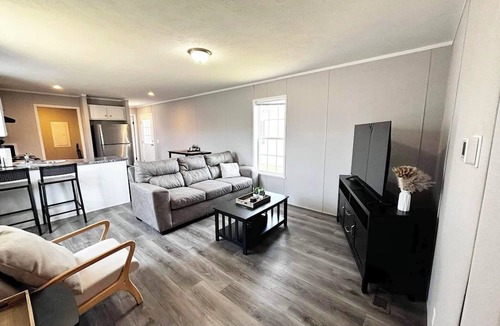 Warren House | Welcoming Warren Home for 4!