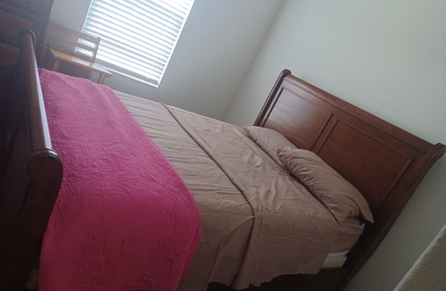 San Marcos House | Charming 4-bedroom house in San Marcos with WiFi and AC