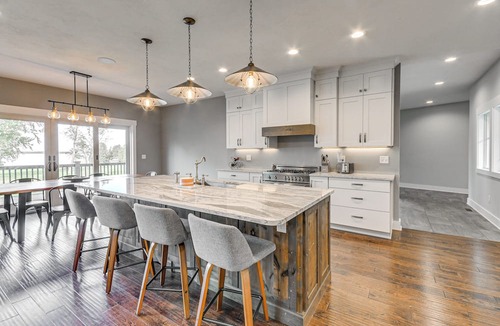 Cicero House | Steps From Oneida Lake: Spacious Gem w/Game Room!