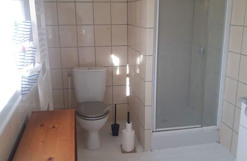 Neuville-sur-Sarthe Bed & Breakfast | The thirteen furrows