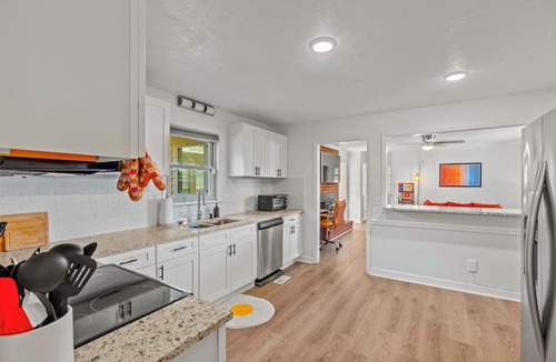 Augusta House | Hurricane Info Updated ~ Check Description ~ Pet Friendly ~ Pool