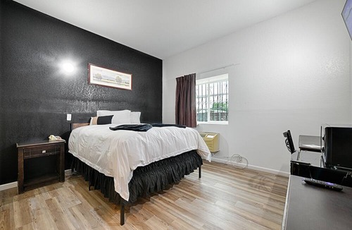 Dilley House | Hotel Dilley Grand Queen Bed