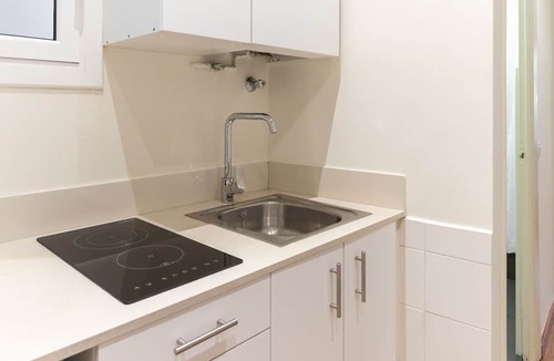 El Guinardo Apartment | Weflating SANT PAU - Sup 4 BDR