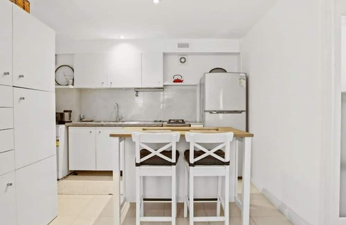 Seaforth Apartment | Serene Apartment surrounded by Nature