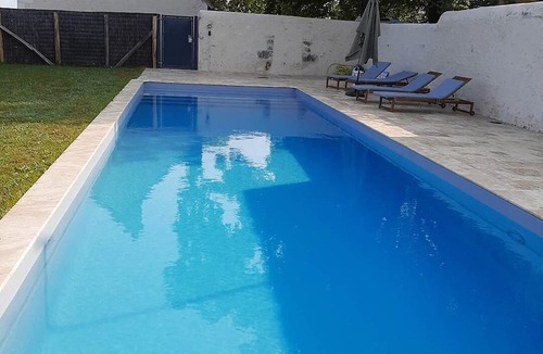 Chambourg-sur-Indre House | STAG AND SWAN SET FOR 12