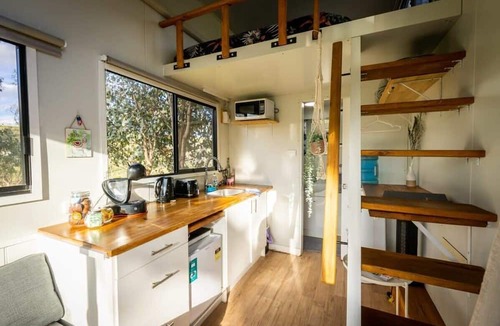 Windeyer House | Dream Alpaca Farm - A Windeyer Outback Experience