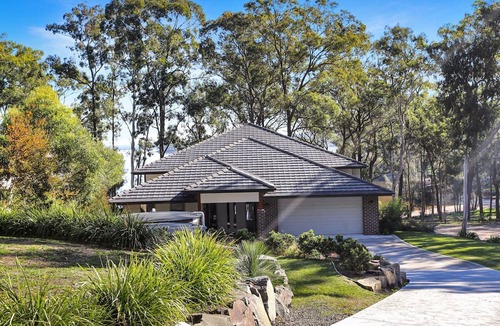 North Arm Cove House | Keera House on Heros Bay