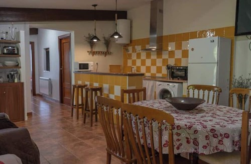 Ruidera House | House with pool and private garden