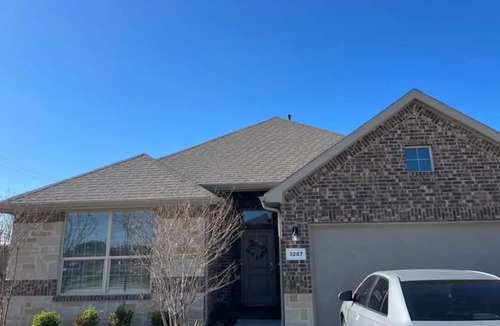 Krum House | Room in the house with share bathroom and one guest per room