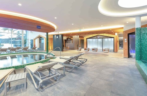 Ovronnaz Condo | Holiday apartment with wellness area