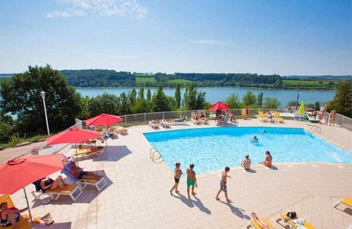 Peigney House | Camping 5 étoiles - Piscine - ccaaabe
