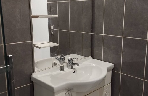 Pia Apartment | Loue Apprtement