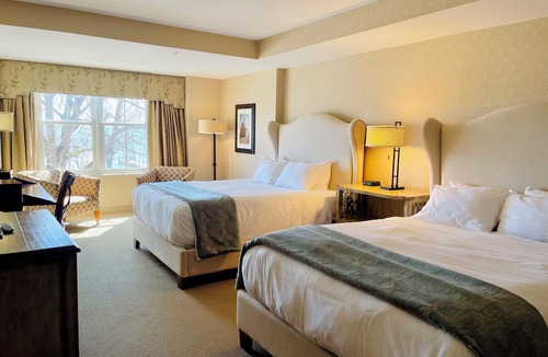 Skaneateles Hotel | Packwood House