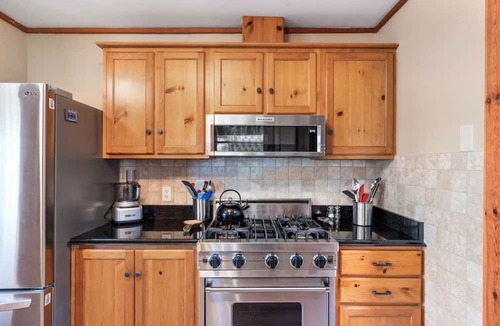 Indian Lake Cabin | Tower Hill Lodge- Mtn View w/Hot Tub