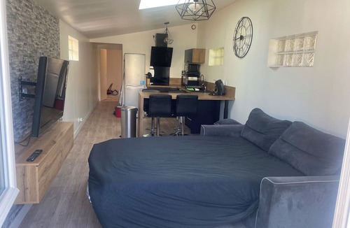 Montjuzet House | Agréable Maison Individuelle