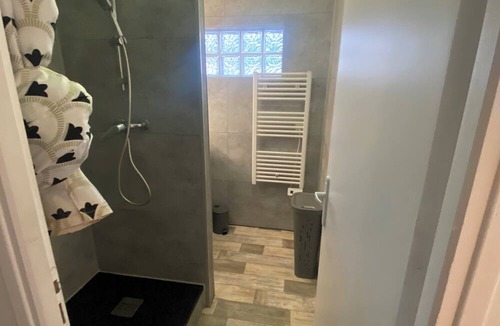 Montjuzet House | Agréable Maison Individuelle