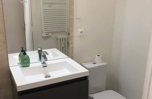 Saint-Germain-en-Laye Apartment | Nice and quiet studio in Saint-Germain-en-Laye city centre 30 minutes to Paris.