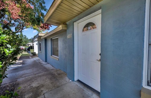 Fairview Shores House | Cozy 2BR/2BA w/Modern Amenities