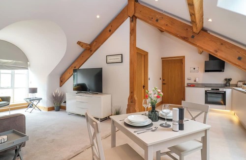 Sherborne Cottage | THE HIDEOUT, romantic in Sherborne