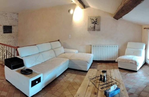 Marigny House | La Petite Courance