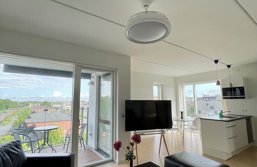 Hedehusene Condo | Central and quiet apartment with free parking!