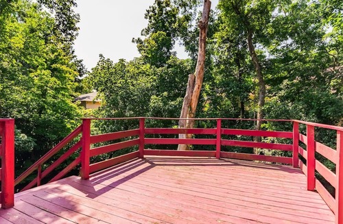 Antioch House | Charming 3BR Antioch Retreat with Fireplace