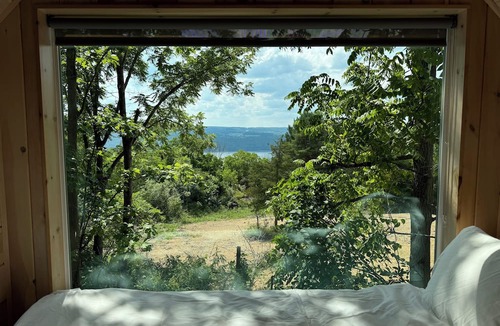Burdett Apartment | Lakeview Studio Cabin in Perfect Finger Lakes Location