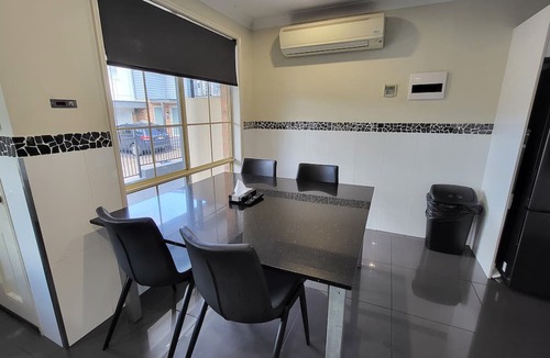 Jesmond Apartment | Two Bedroom Apartment with Spa Bath