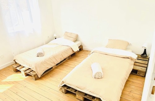 Criquebeuf-sur-Seine House | Ferme Cosy et Paisible au Bord de Leure