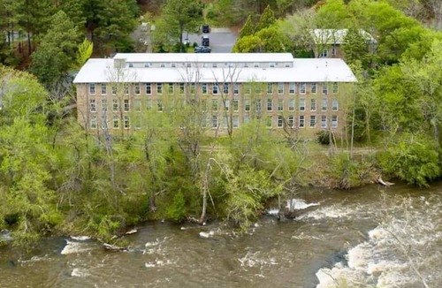North Raleigh Condo | Serene Condo on Neuse River