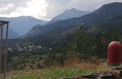 Barcelonnette Apartment | App 2ch with view - Barcelonnette - mountain- relaxation- ski - hike - mountain bike -
