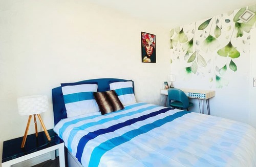 Chateau Apartment | Noza Appartement 65m2 Rdc, Parking Gratuit
