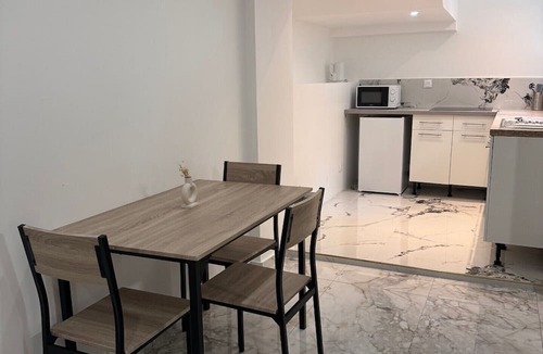 Sannois Apartment | Appartement Pour 4 Personnes Sannois