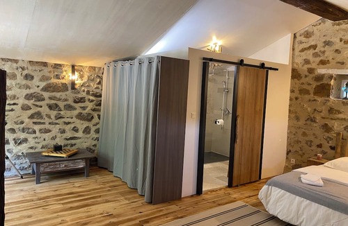 Saint Maurice en Chalencon House | Calme Maison à la Montagne