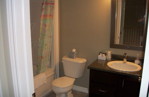 Bedford House | Executive Townhome