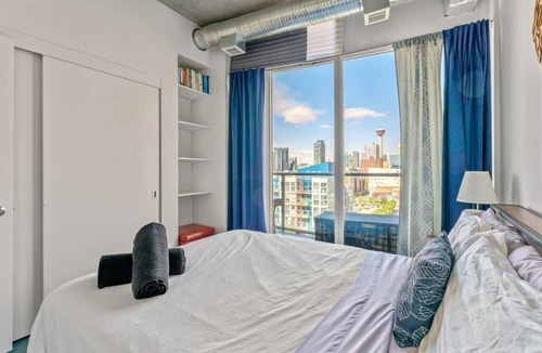 East Village Condo | East Village Corner Unit
