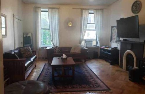 Ukrainian Village Apartment | Private Bedroom in East Village Apartment