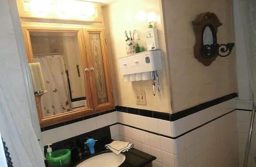 Crosswicks House | Churchill ,Nj