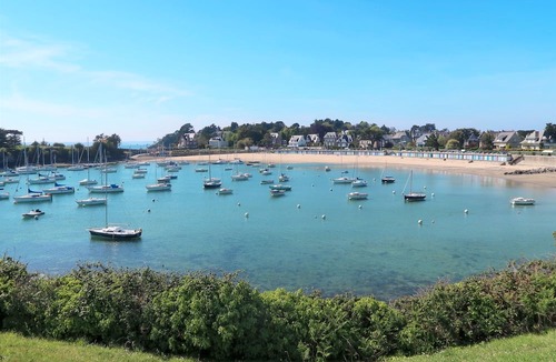 Saint-Briac-sur-Mer Apartment | Ker Mael by Interhome