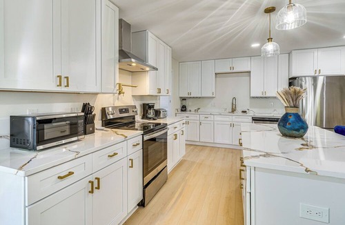 Durham House | Durham Home w/Private Pool: Close to UNC & Duke!