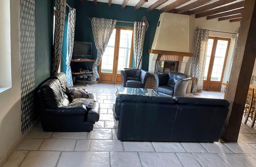 Mont-Saint-Jean House | Spacious house with pool and spa